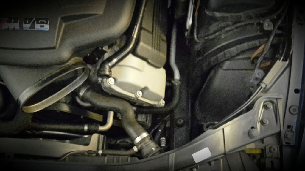 DIY Replace Fuel Tank Breather Valve (Fix for bouncing idle at fuel